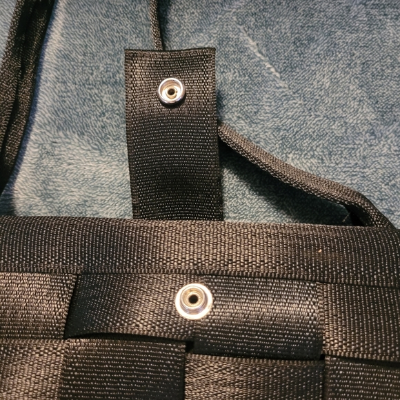 Black Woven Handbag - Picture 4 of 5